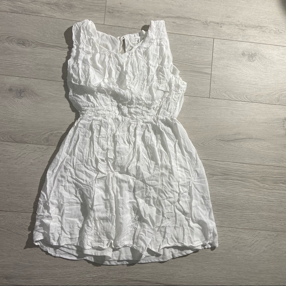 Little white dress